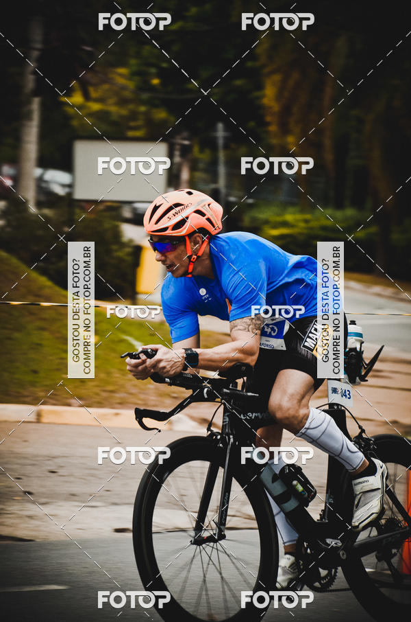 Buy your photos of the eventVSERIES Duathlon & Running on Fotop