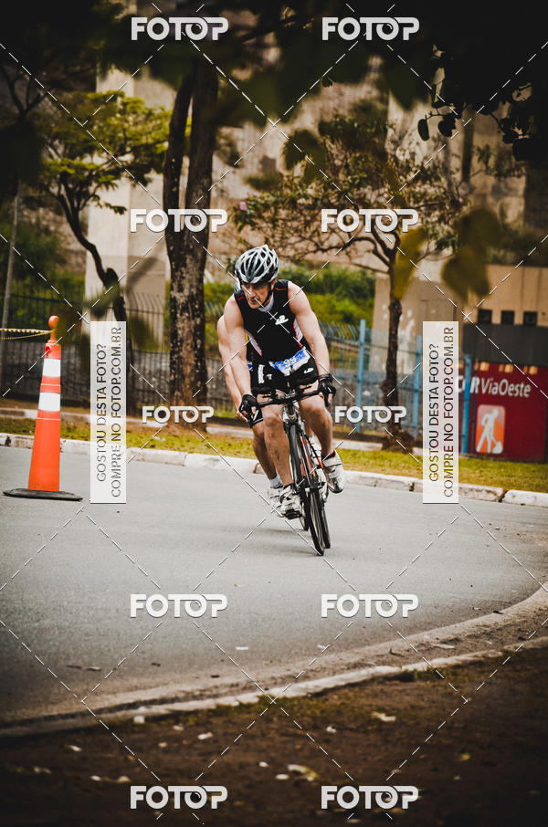 Buy your photos of the eventVSERIES Duathlon & Running on Fotop