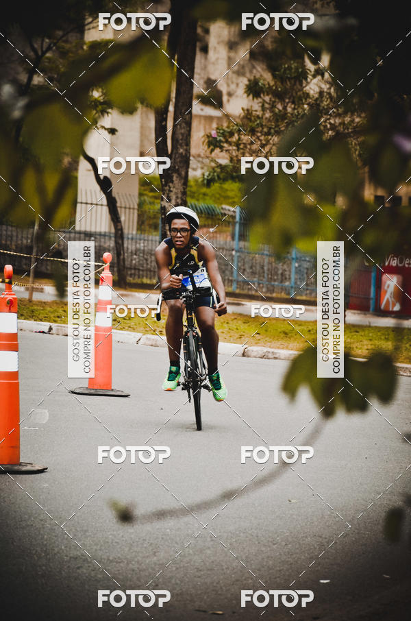 Buy your photos of the eventVSERIES Duathlon & Running on Fotop
