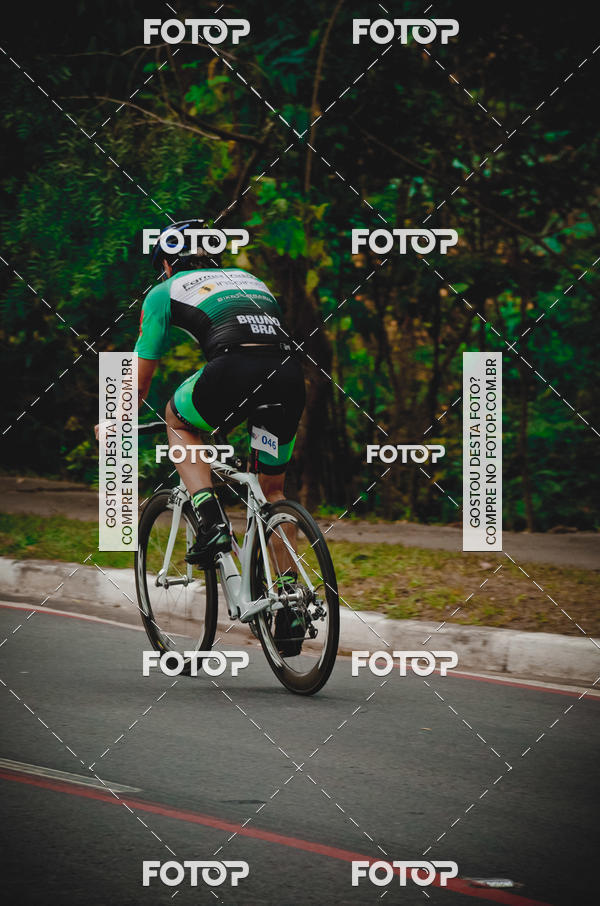 Buy your photos of the eventVSERIES Duathlon & Running on Fotop