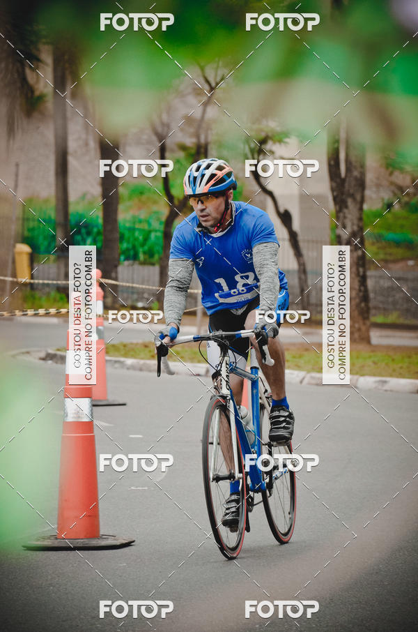 Buy your photos of the eventVSERIES Duathlon & Running on Fotop