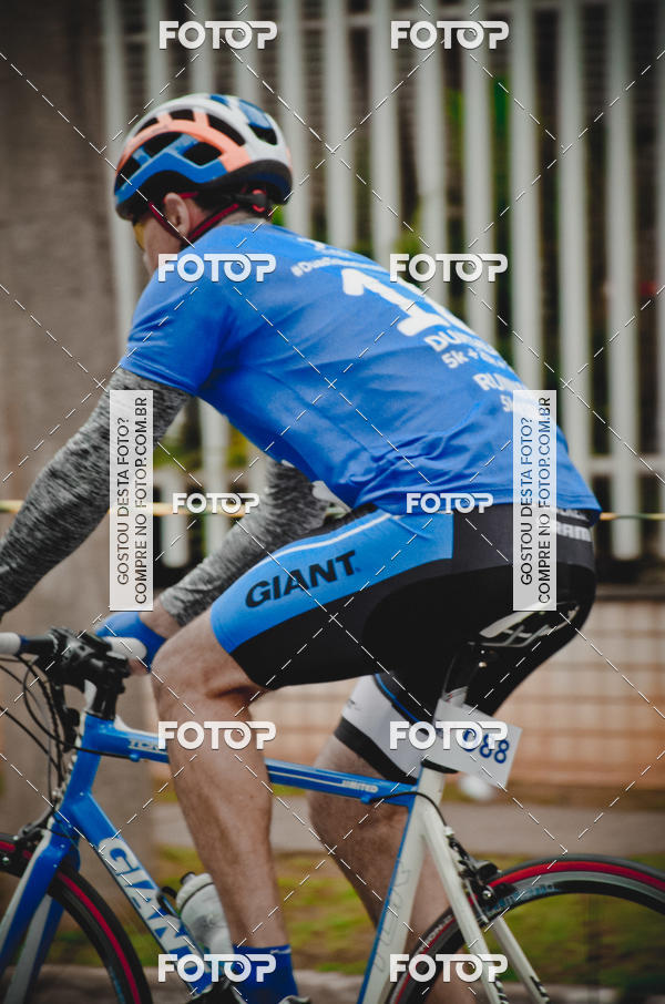 Buy your photos of the eventVSERIES Duathlon & Running on Fotop