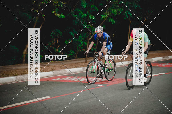 Buy your photos of the eventVSERIES Duathlon & Running on Fotop