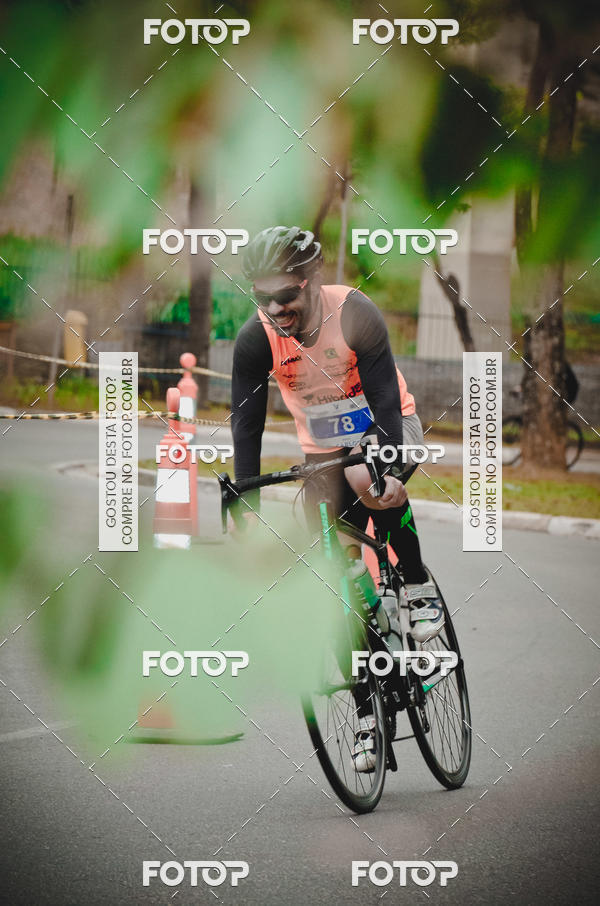 Buy your photos of the eventVSERIES Duathlon & Running on Fotop