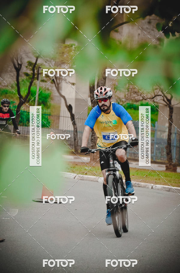 Buy your photos of the eventVSERIES Duathlon & Running on Fotop