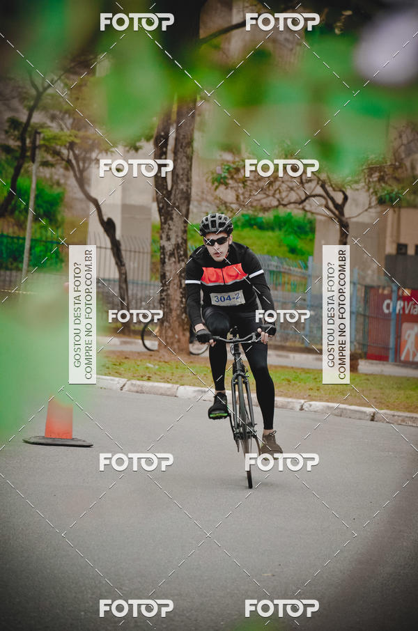 Buy your photos of the eventVSERIES Duathlon & Running on Fotop
