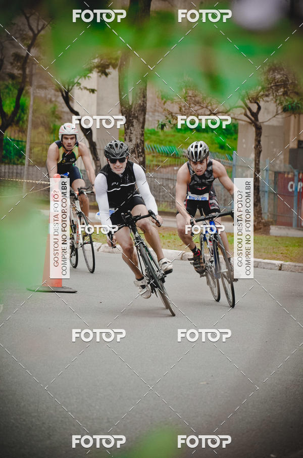 Buy your photos of the eventVSERIES Duathlon & Running on Fotop