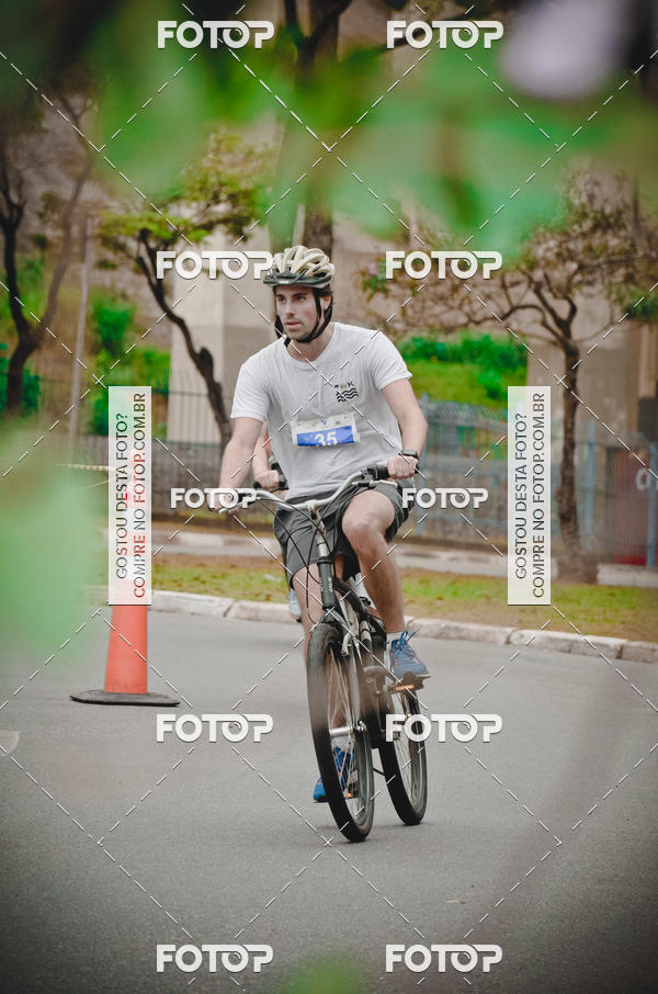 Buy your photos of the eventVSERIES Duathlon & Running on Fotop