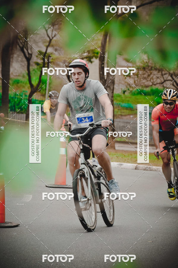 Buy your photos of the eventVSERIES Duathlon & Running on Fotop