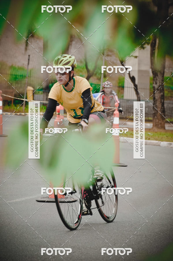 Buy your photos of the eventVSERIES Duathlon & Running on Fotop