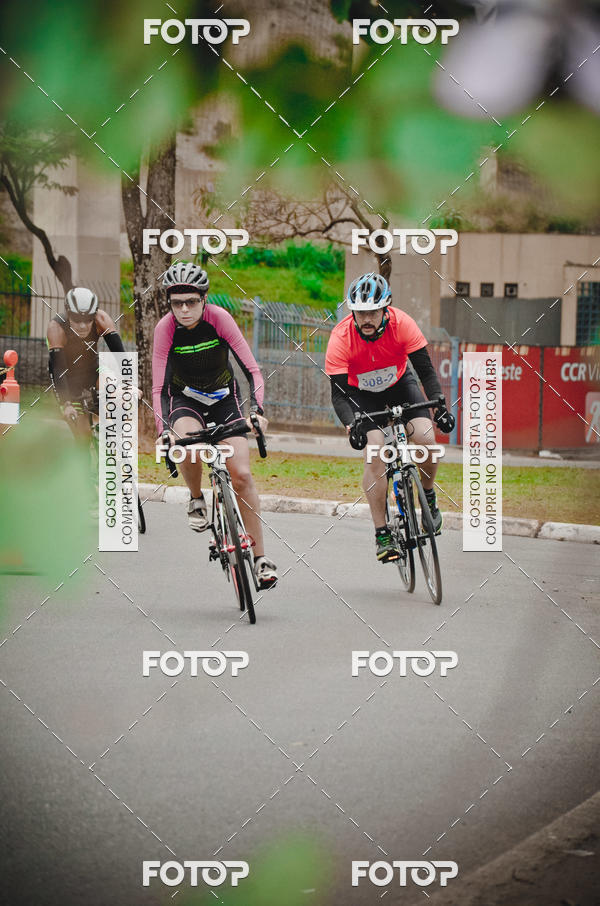 Buy your photos of the eventVSERIES Duathlon & Running on Fotop