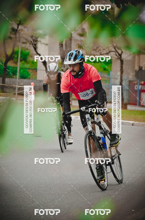 Buy your photos of the eventVSERIES Duathlon & Running on Fotop