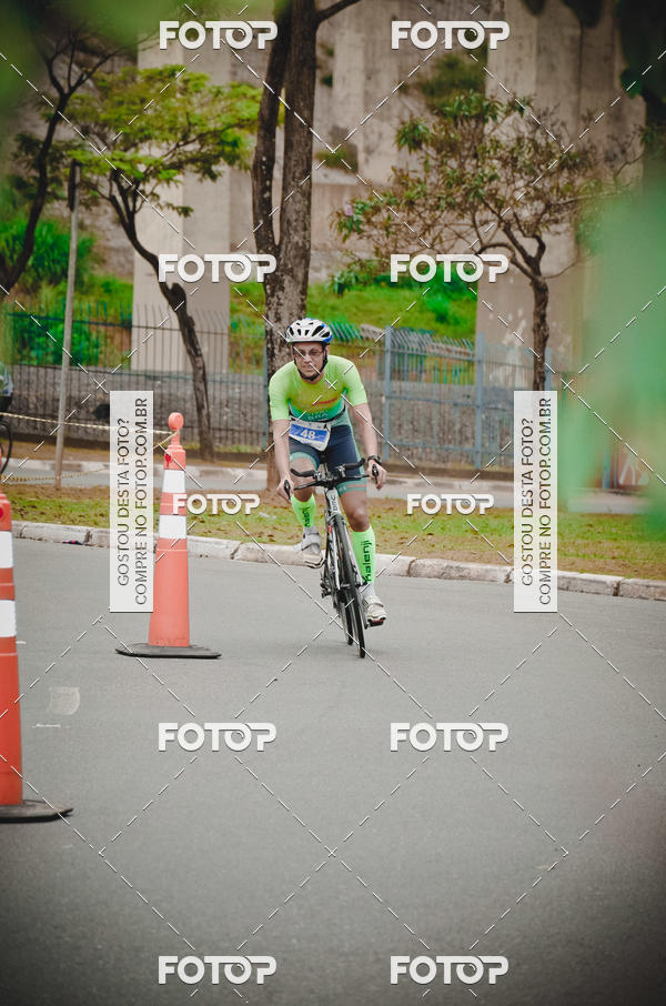 Buy your photos of the eventVSERIES Duathlon & Running on Fotop