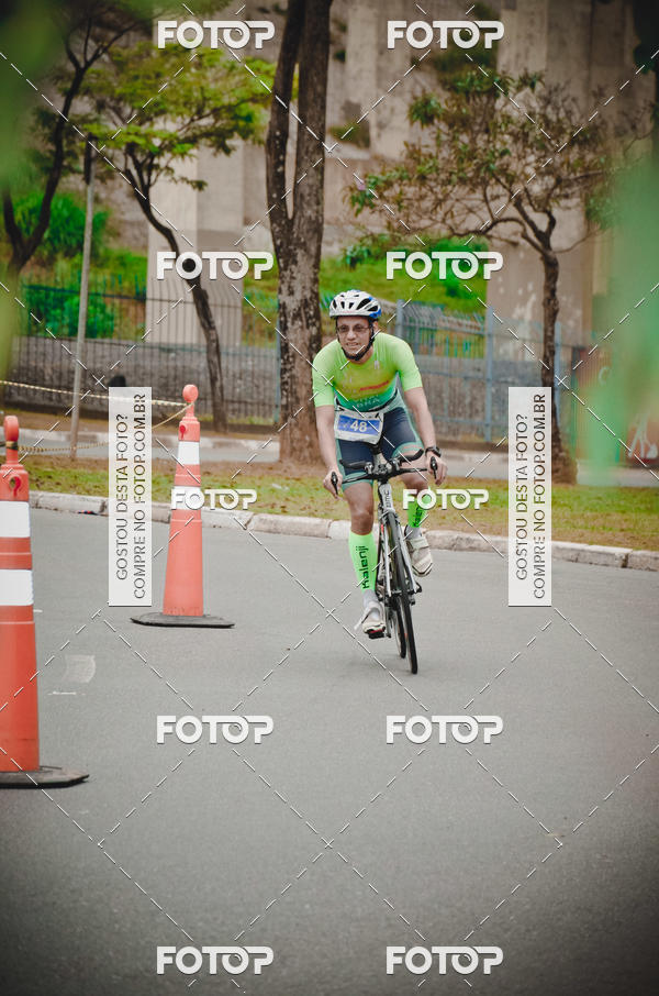 Buy your photos of the eventVSERIES Duathlon & Running on Fotop