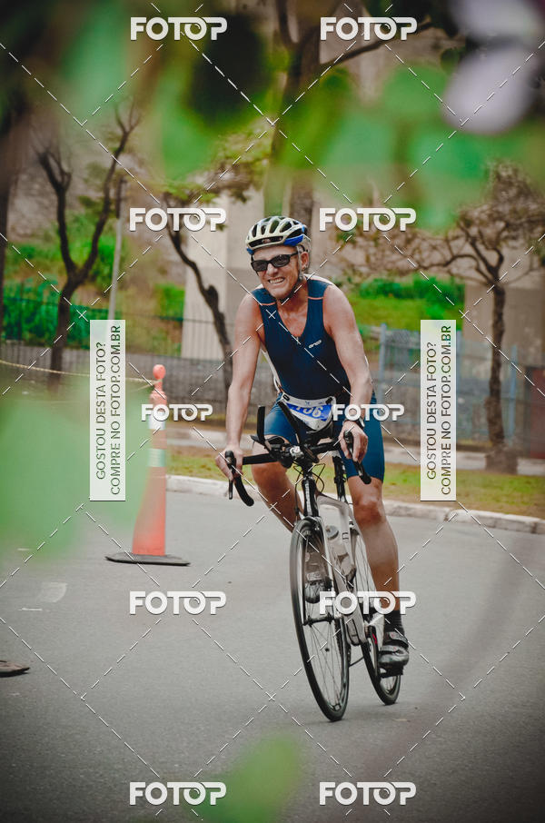 Buy your photos of the eventVSERIES Duathlon & Running on Fotop