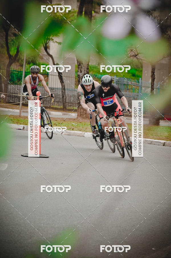Buy your photos of the eventVSERIES Duathlon & Running on Fotop