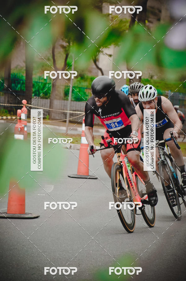 Buy your photos of the eventVSERIES Duathlon & Running on Fotop