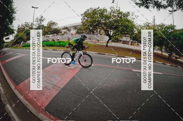 Buy your photos of the eventVSERIES Duathlon & Running on Fotop