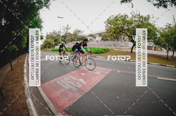 Buy your photos of the eventVSERIES Duathlon & Running on Fotop