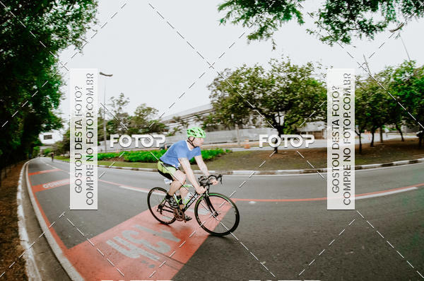 Buy your photos of the eventVSERIES Duathlon & Running on Fotop