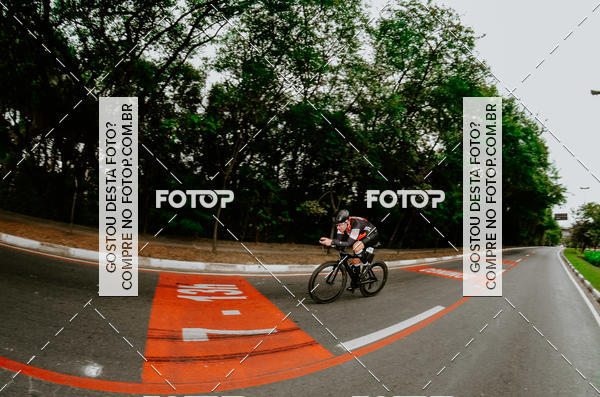 Buy your photos of the eventVSERIES Duathlon & Running on Fotop