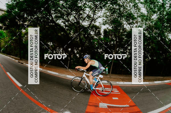 Buy your photos of the eventVSERIES Duathlon & Running on Fotop