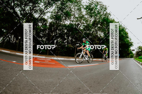 Buy your photos of the eventVSERIES Duathlon & Running on Fotop