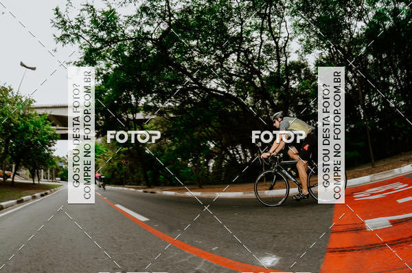 Buy your photos of the eventVSERIES Duathlon & Running on Fotop