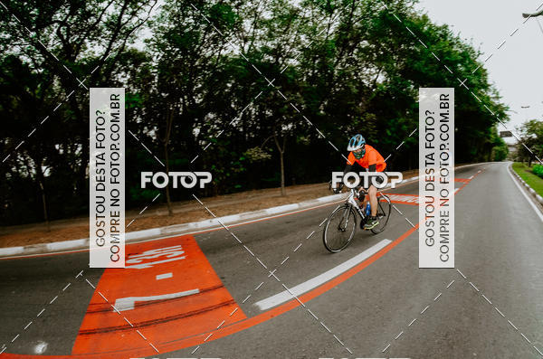 Buy your photos of the eventVSERIES Duathlon & Running on Fotop