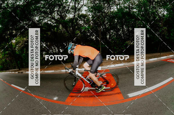 Buy your photos of the eventVSERIES Duathlon & Running on Fotop