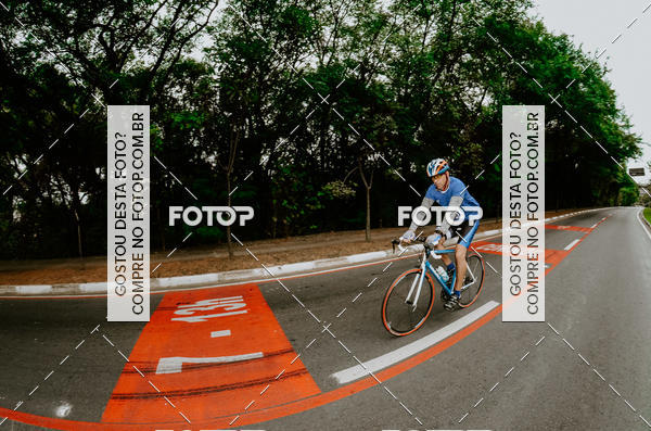 Buy your photos of the eventVSERIES Duathlon & Running on Fotop