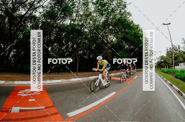 Buy your photos of the eventVSERIES Duathlon & Running on Fotop