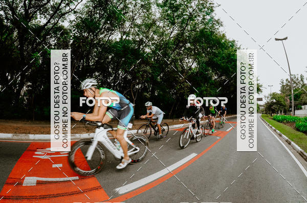 Buy your photos of the eventVSERIES Duathlon & Running on Fotop