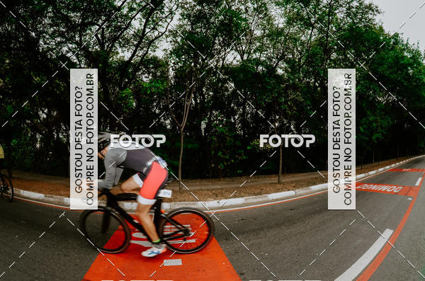 Buy your photos of the eventVSERIES Duathlon & Running on Fotop