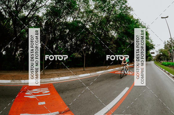 Buy your photos of the eventVSERIES Duathlon & Running on Fotop