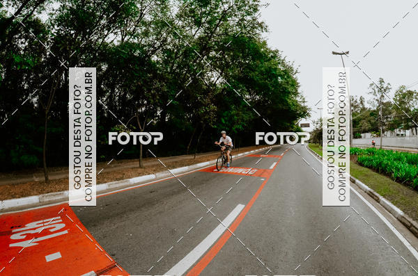 Buy your photos of the eventVSERIES Duathlon & Running on Fotop