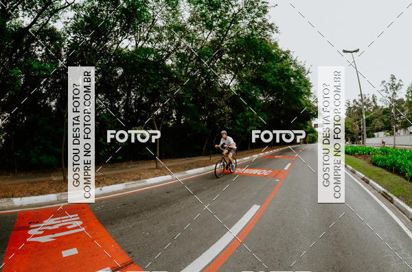 Buy your photos of the eventVSERIES Duathlon & Running on Fotop