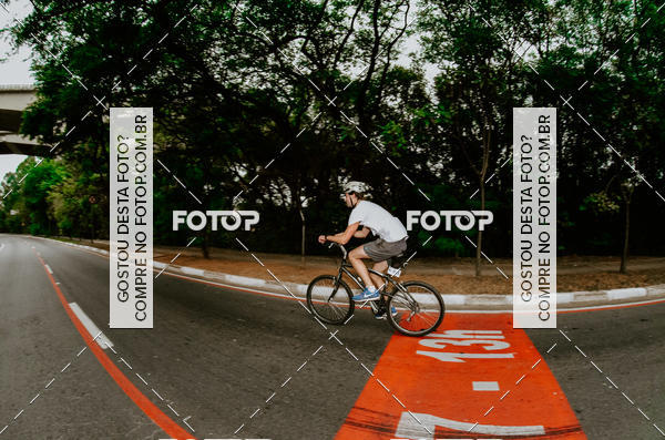 Buy your photos of the eventVSERIES Duathlon & Running on Fotop