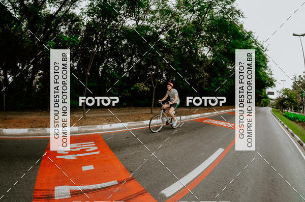 Buy your photos of the eventVSERIES Duathlon & Running on Fotop