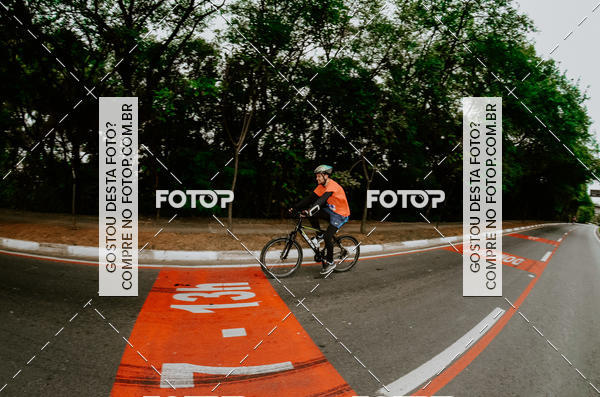 Buy your photos of the eventVSERIES Duathlon & Running on Fotop