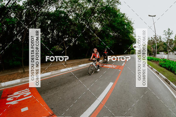 Buy your photos of the eventVSERIES Duathlon & Running on Fotop