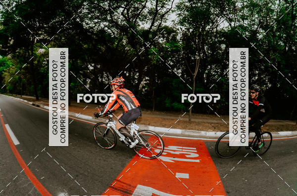 Buy your photos of the eventVSERIES Duathlon & Running on Fotop