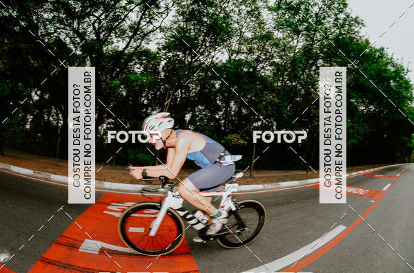 Buy your photos of the eventVSERIES Duathlon & Running on Fotop