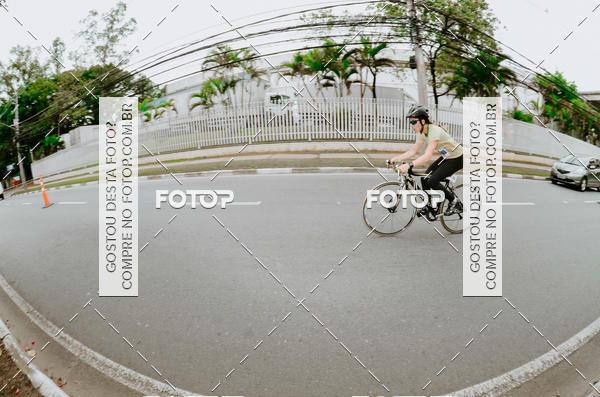 Buy your photos of the eventVSERIES Duathlon & Running on Fotop