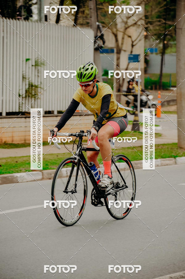 Buy your photos of the eventVSERIES Duathlon & Running on Fotop