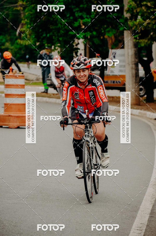 Buy your photos of the eventVSERIES Duathlon & Running on Fotop
