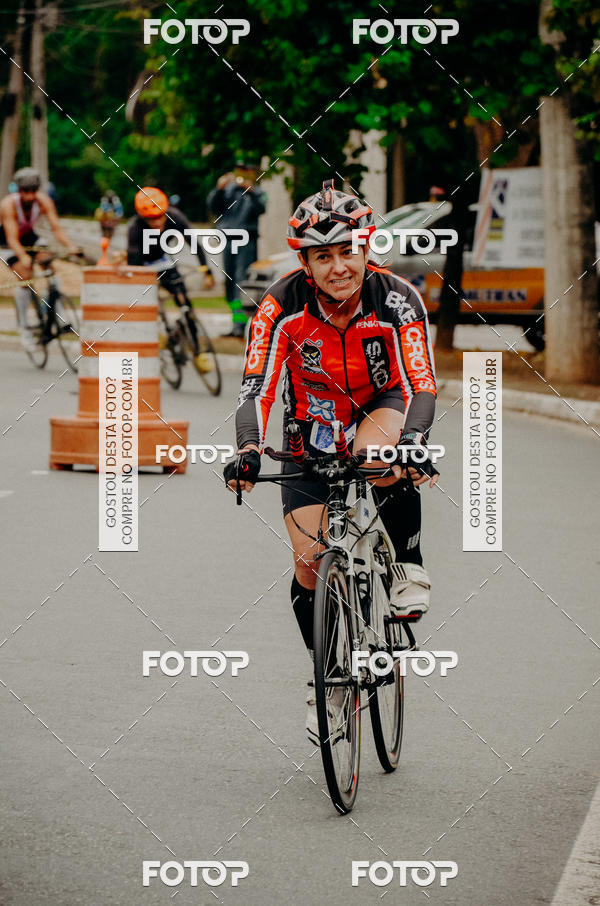 Buy your photos of the eventVSERIES Duathlon & Running on Fotop