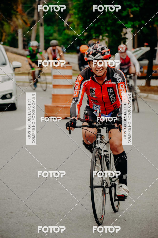 Buy your photos of the eventVSERIES Duathlon & Running on Fotop