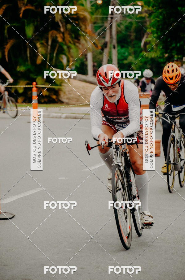 Buy your photos of the eventVSERIES Duathlon & Running on Fotop