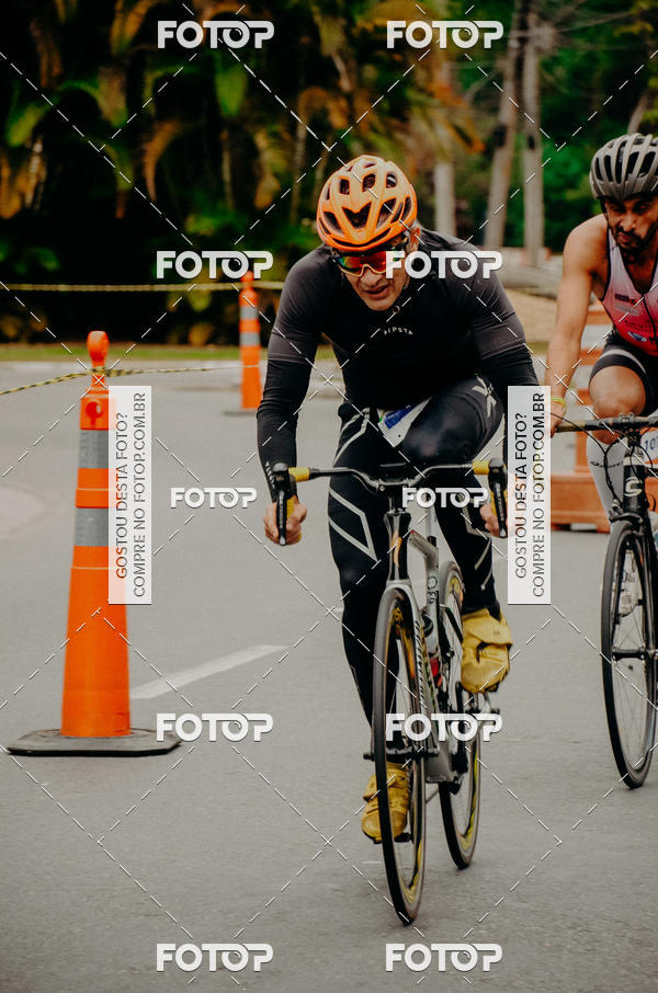 Buy your photos of the eventVSERIES Duathlon & Running on Fotop